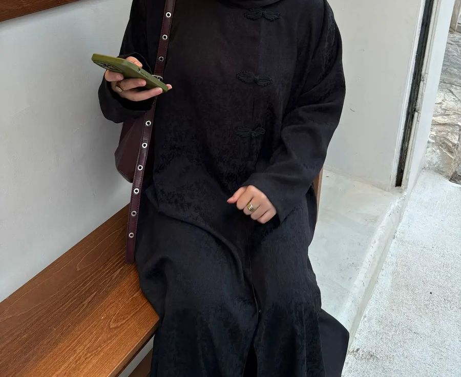 العباية السوداء فلباس يومي